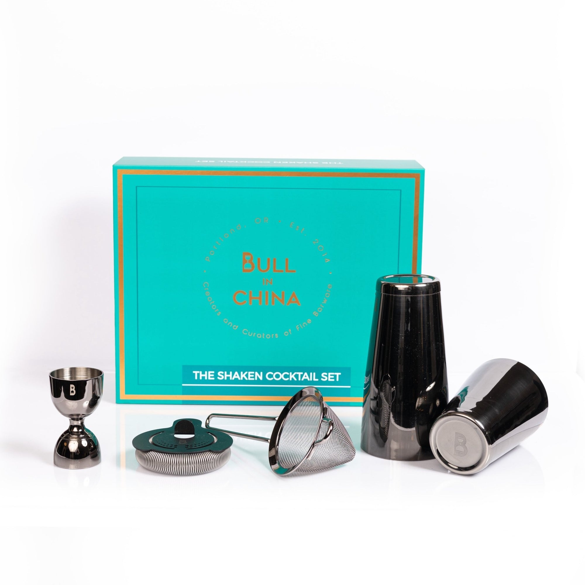 Shaken Cocktail Set - North Drinkware