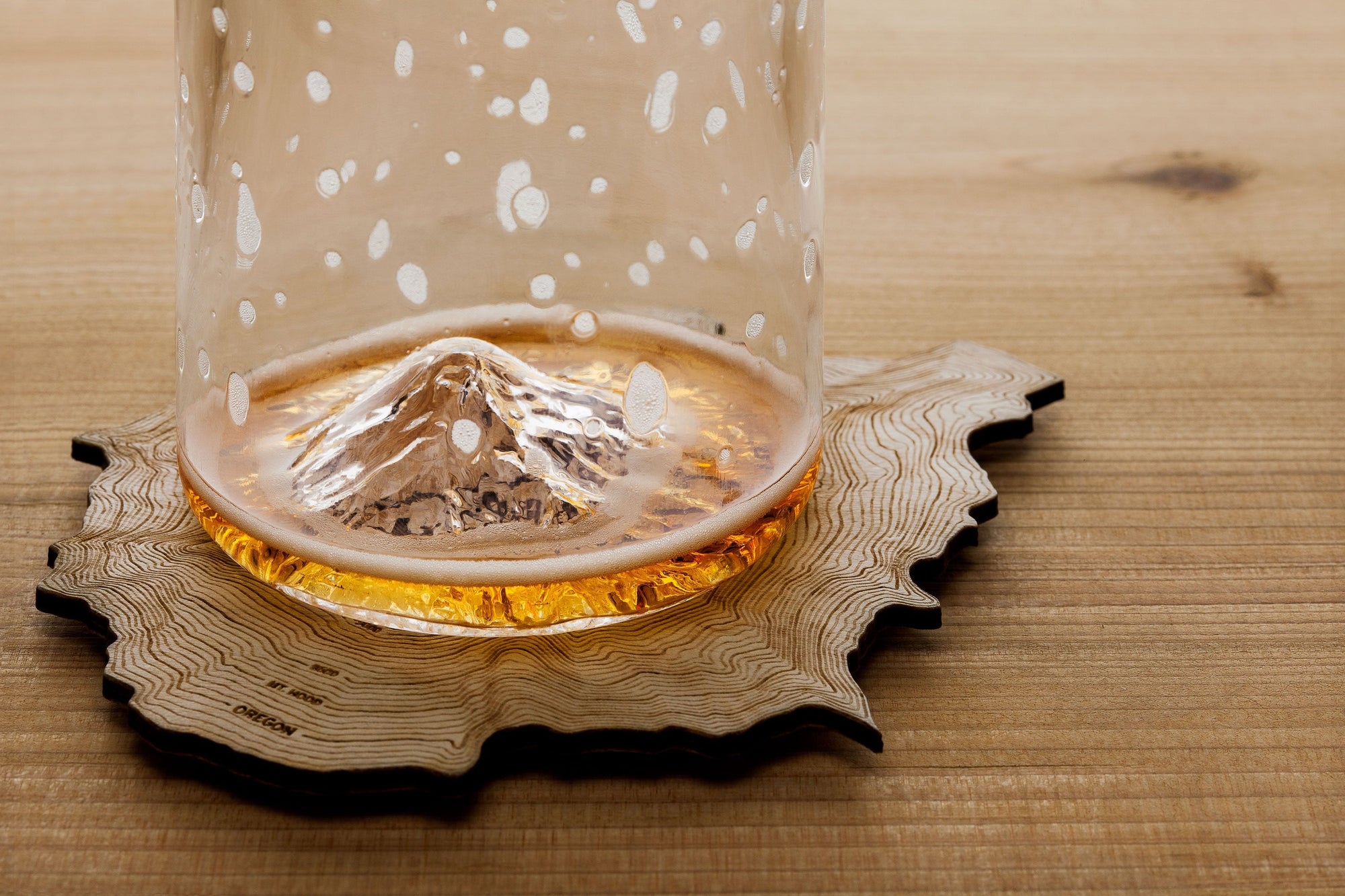 3D Mountain Pint Glass